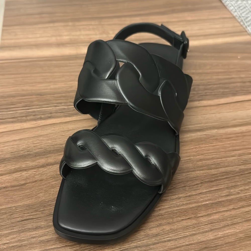 Brand new, no box beautiful Hermes Sandals 40